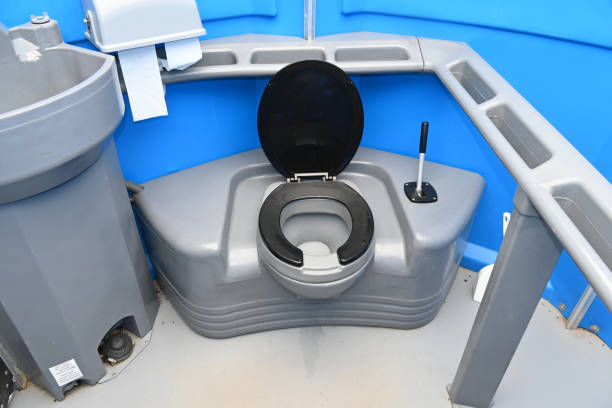 Best Portable bathroom rental  in Keego Harbor, MI
